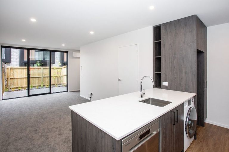 Photo of property in 3/325 Lincoln Road, Addington, Christchurch, 8024