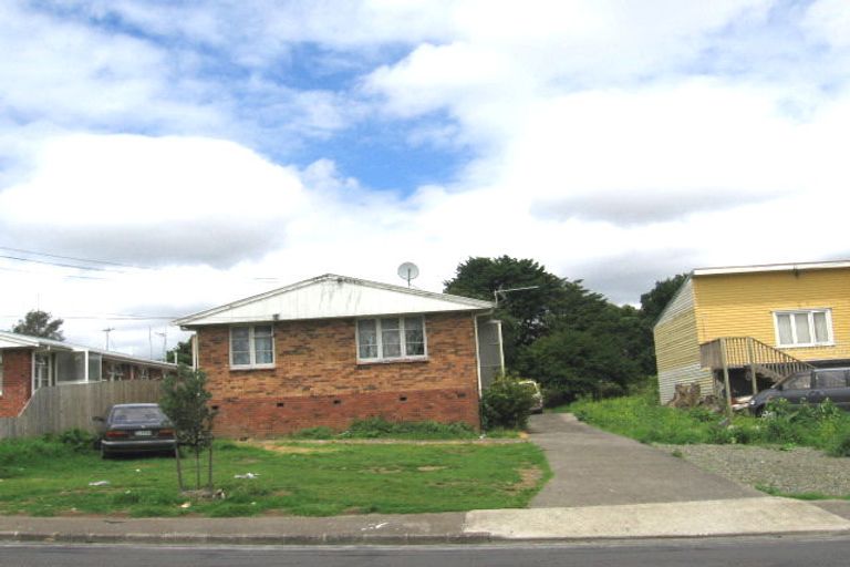 Photo of property in 26 Leonard Road, Mount Wellington, Auckland, 1060
