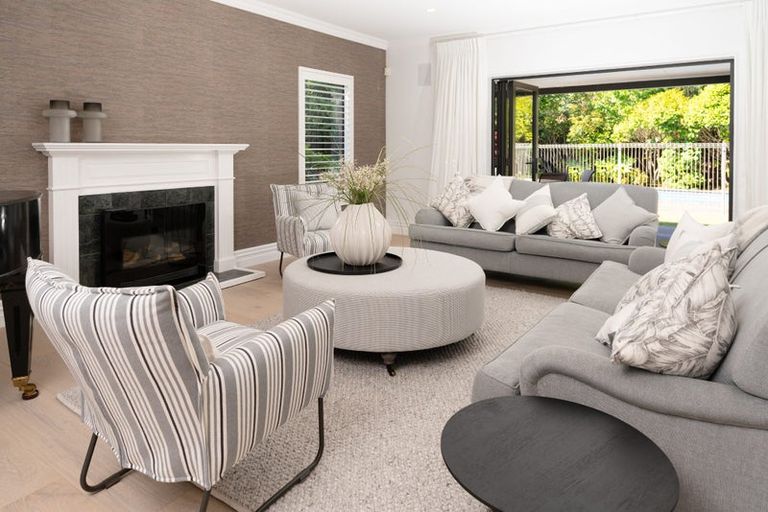 Photo of property in 5 Lavinia Grove, Waikanae Beach, Waikanae, 5036