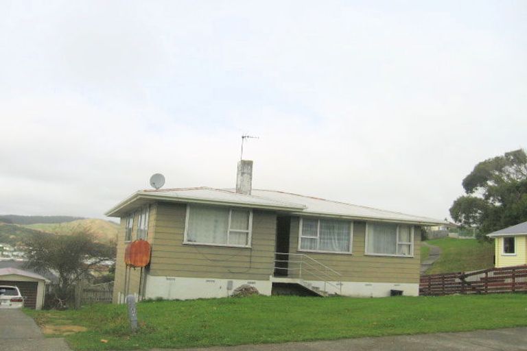Photo of property in 18 Desert Gold Street, Ascot Park, Porirua, 5024