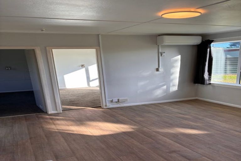 Photo of property in 38b Rangiora Street, Castlecliff, Whanganui, 4501
