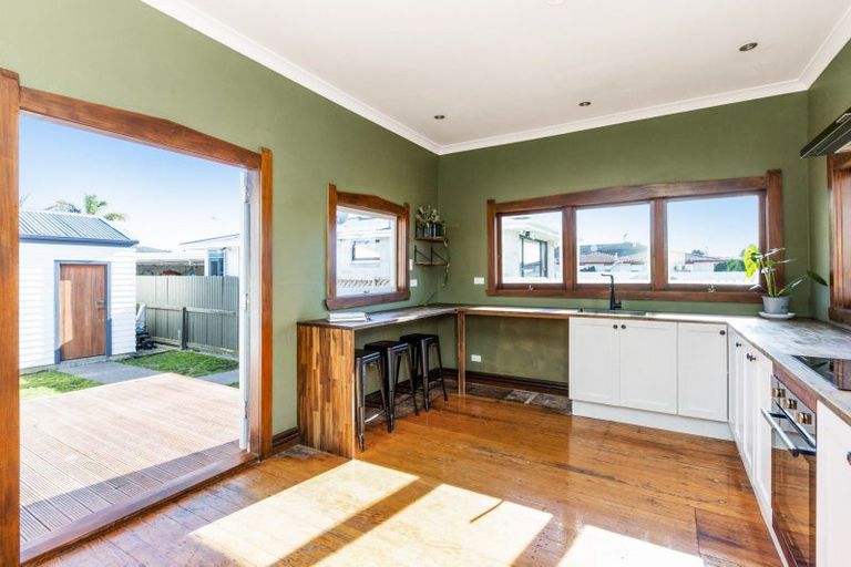 Photo of property in 99 Riverbend Road, Onekawa, Napier, 4110