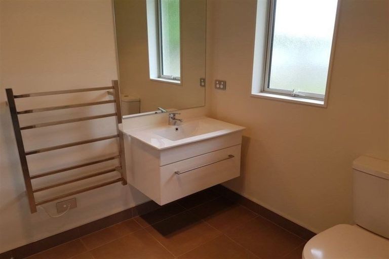 Photo of property in 55 Peer Street, Upper Riccarton, Christchurch, 8041