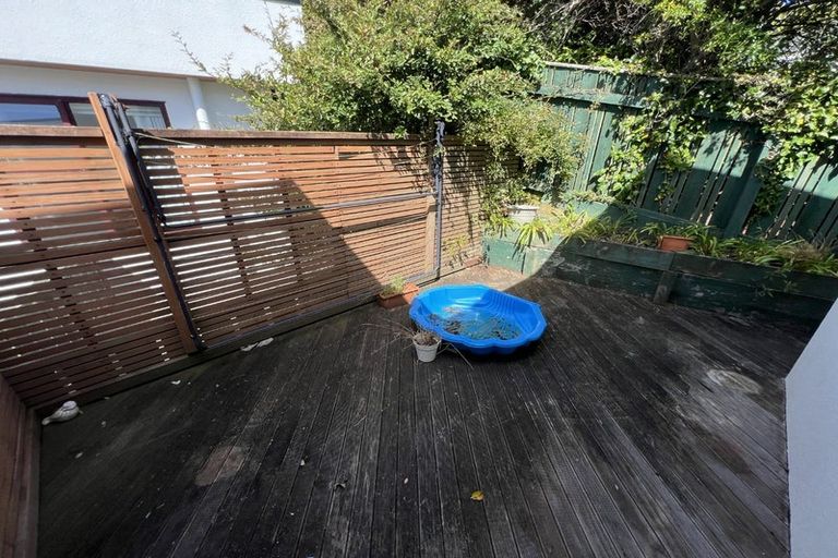 Photo of property in 1/205 Wilton Road, Wilton, Wellington, 6012