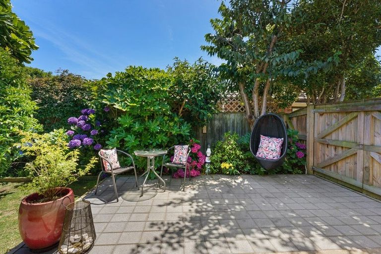Photo of property in 308a Te Moana Road, Waikanae, 5036