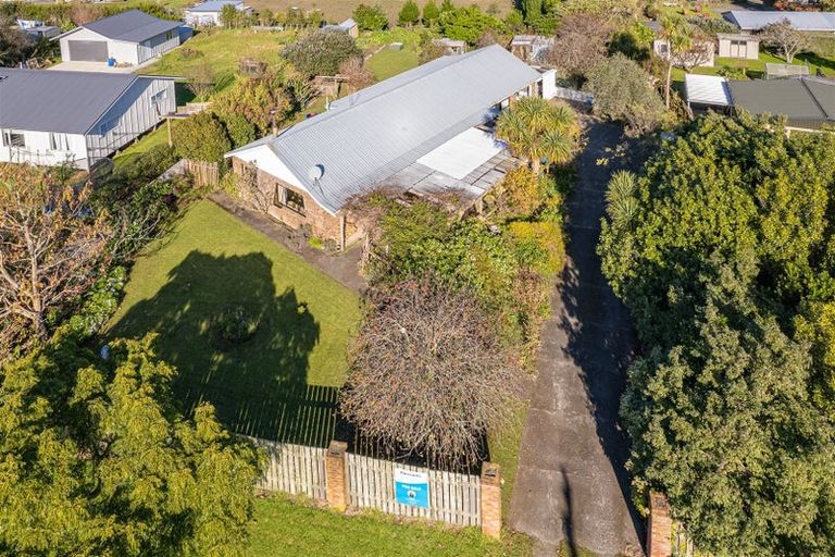 Photo of property in 14 Budge Street, Fordell, Whanganui, 4572