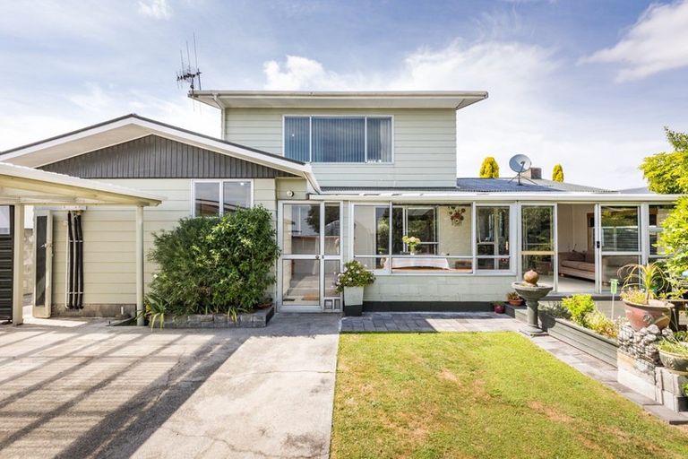 Photo of property in 7 Paradise Place, Milson, Palmerston North, 4414