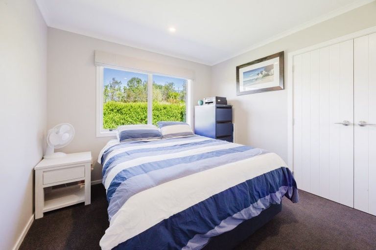 Photo of property in 21 Kyle Road, Waipukurau, 4281