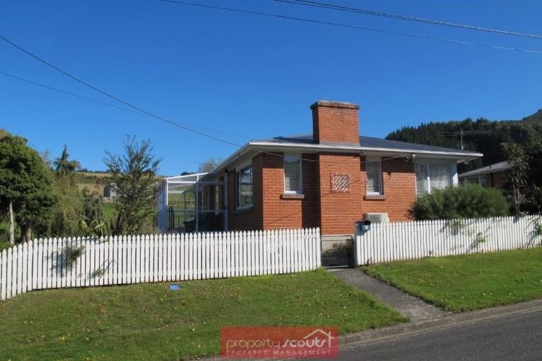 Photo of property in 67 Hall Road, Sawyers Bay, Port Chalmers, 9023