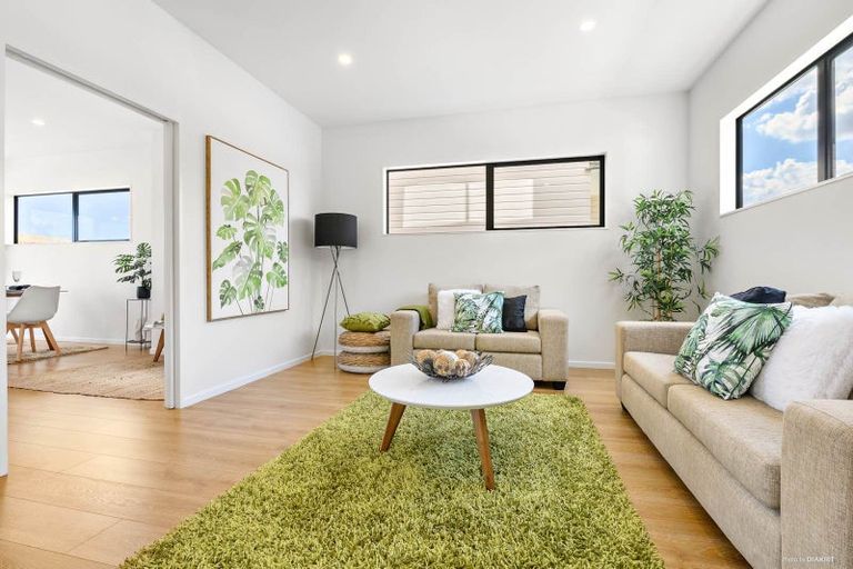 Photo of property in 1/7 Wastney Road, Alfriston, Auckland, 2105