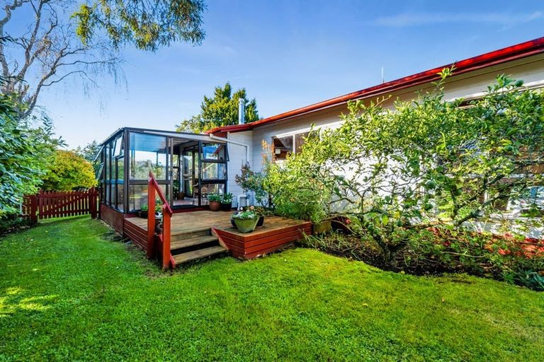 Photo of property in 1274 Egmont Road, Egmont Village, New Plymouth, 4372