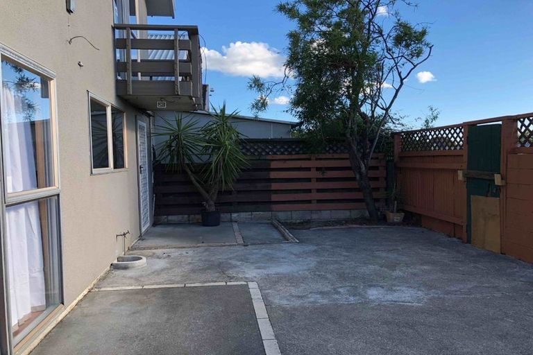 Photo of property in 635 Marine Parade, Napier South, Napier, 4110