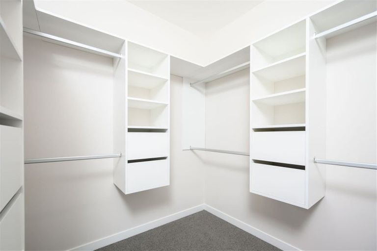 Photo of property in 14 Pohewa Road, Silverdale, 0932