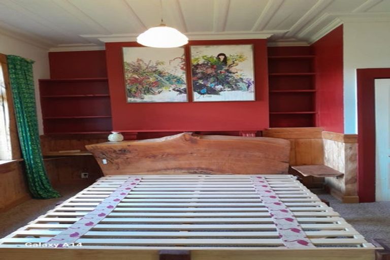 Photo of property in 51 Ellesmere Street, Ravensbourne, Dunedin, 9022