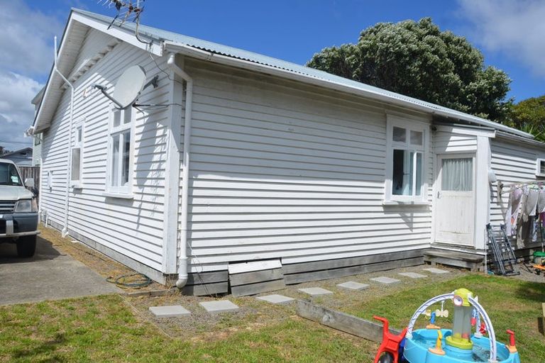 Photo of property in 5 Ellesmere Avenue, Miramar, Wellington, 6022