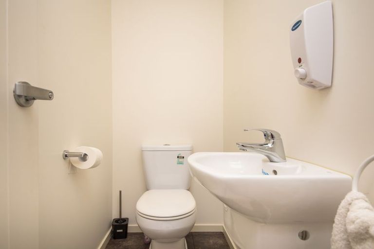 Photo of property in 86a Heretaunga Street, Palmerston North, 4414