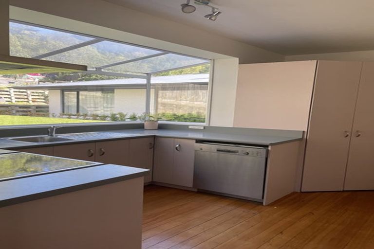 Photo of property in 1/52 Rossmore Terrace, Cashmere, Christchurch, 8022