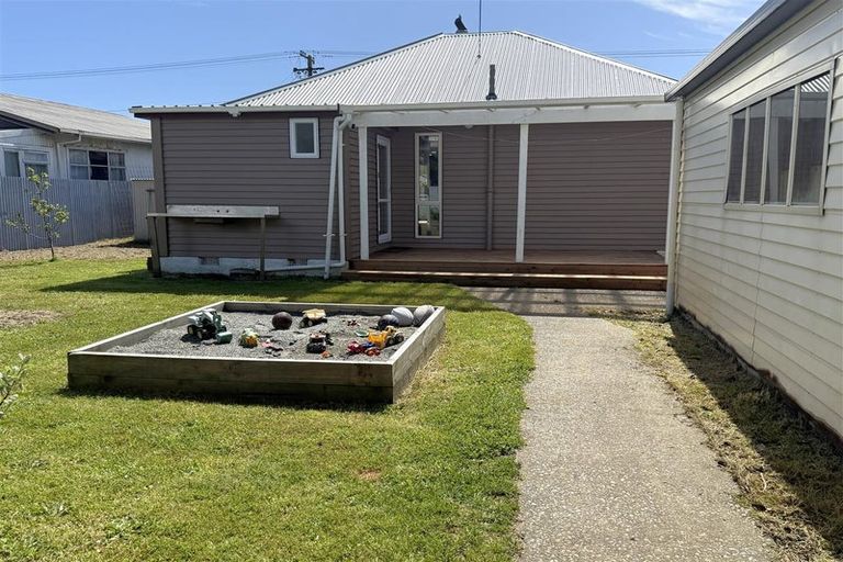 Photo of property in 47 Blake Street, Blaketown, Greymouth, 7805