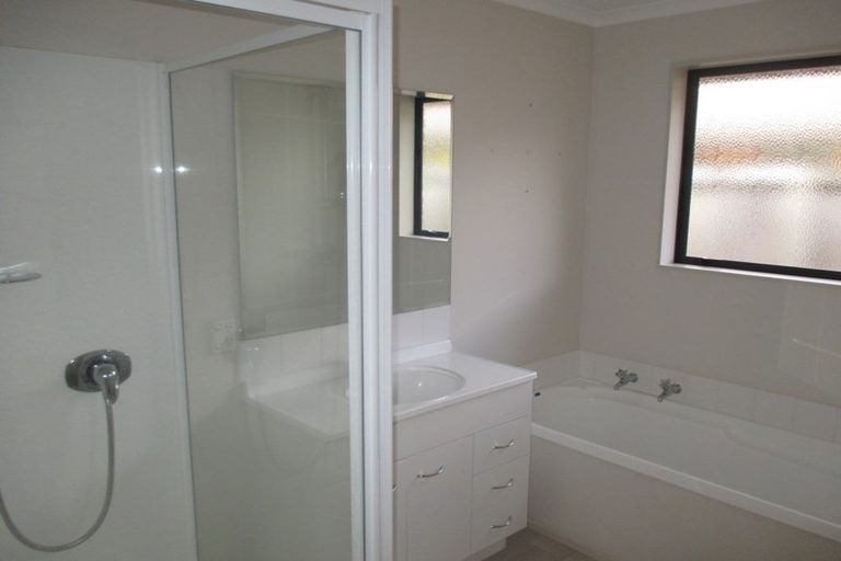 Photo of property in 41 Coleraine Drive, Rototuna, Hamilton, 3210