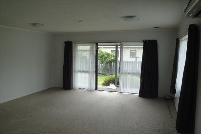 Photo of property in 7b Cobb Place, Otaki, 5512