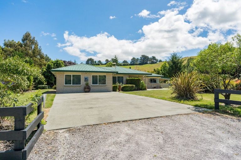 Photo of property in 35 Hurunui Lane, Kinloch, Taupo, 3377
