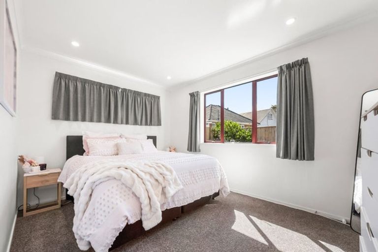 Photo of property in 19 Phar Lap Grove, Trentham, Upper Hutt, 5018