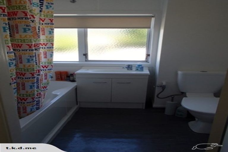 Photo of property in 877 High Street, Avalon, Lower Hutt, 5011