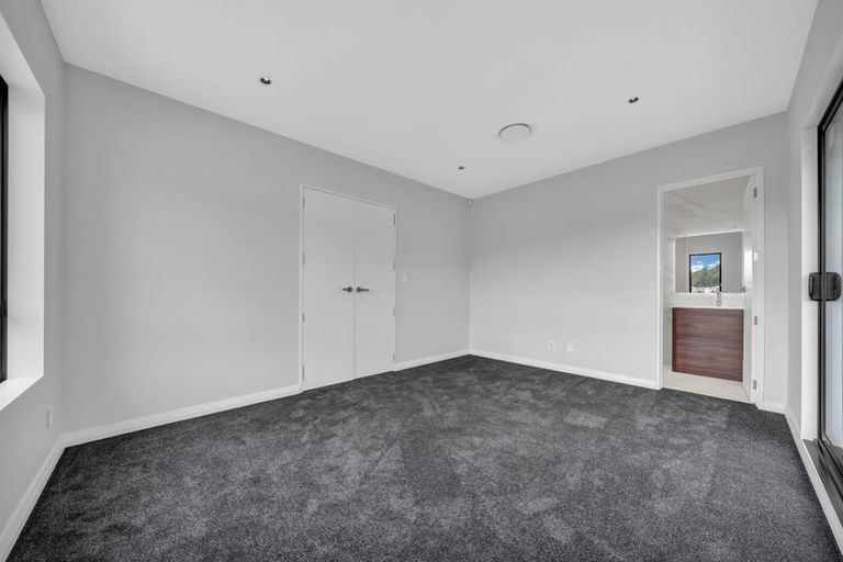 Photo of property in 5 Lawson Creek Street, Massey, Auckland, 0614