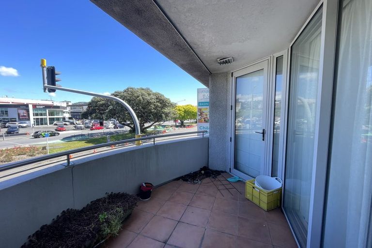 Photo of property in Construction House, 52/80 Kent Terrace, Mount Victoria, Wellington, 6011