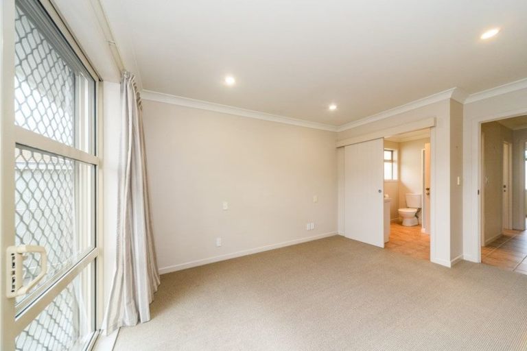 Photo of property in 170 Ferguson Street, West End, Palmerston North, 4412