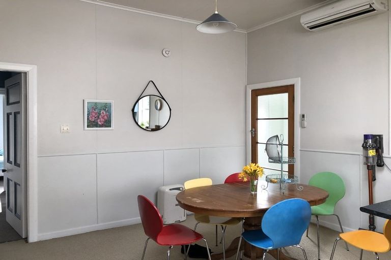 Photo of property in 3 Chesterton Street, Johnsonville, Wellington, 6037