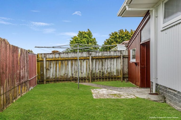 Photo of property in 1/60 Grove Road, Papakura, 2110