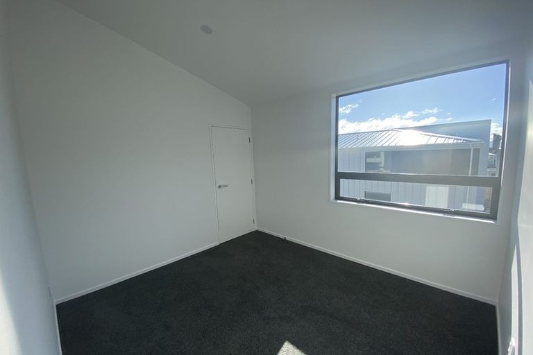 Photo of property in 2b Mamari Street, Rongotai, Wellington, 6022