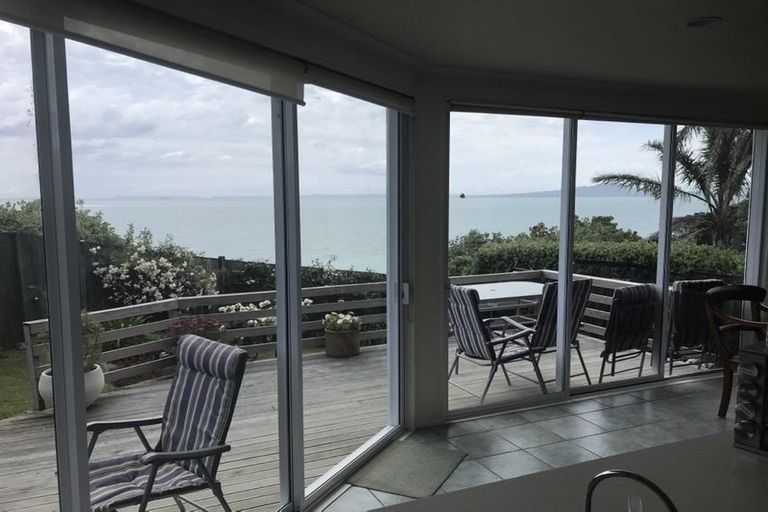 Photo of property in 4 Portal Place, Murrays Bay, Auckland, 0630