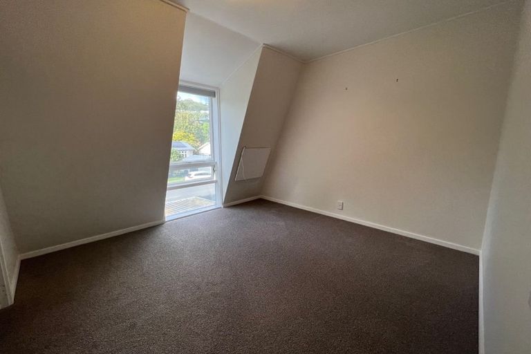 Photo of property in 24a Ranelagh Street, Karori, Wellington, 6012