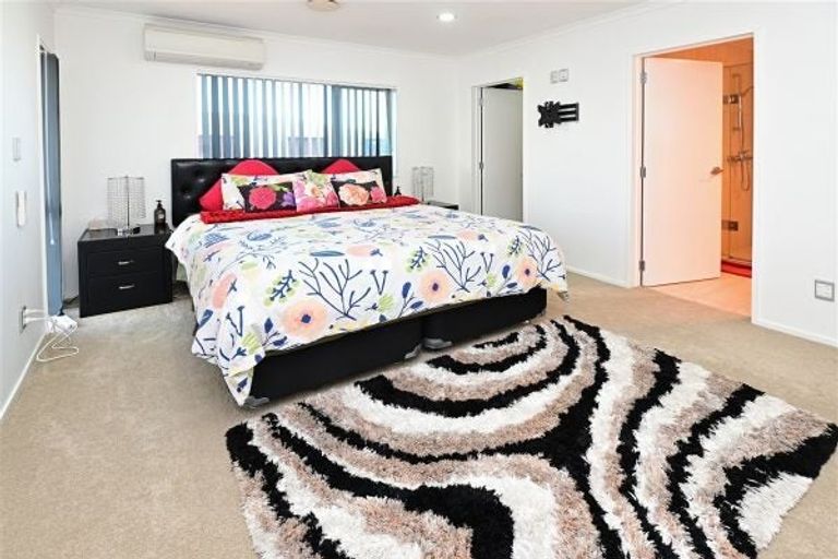 Photo of property in 2 Tirau Place, Mangere, Auckland, 2022