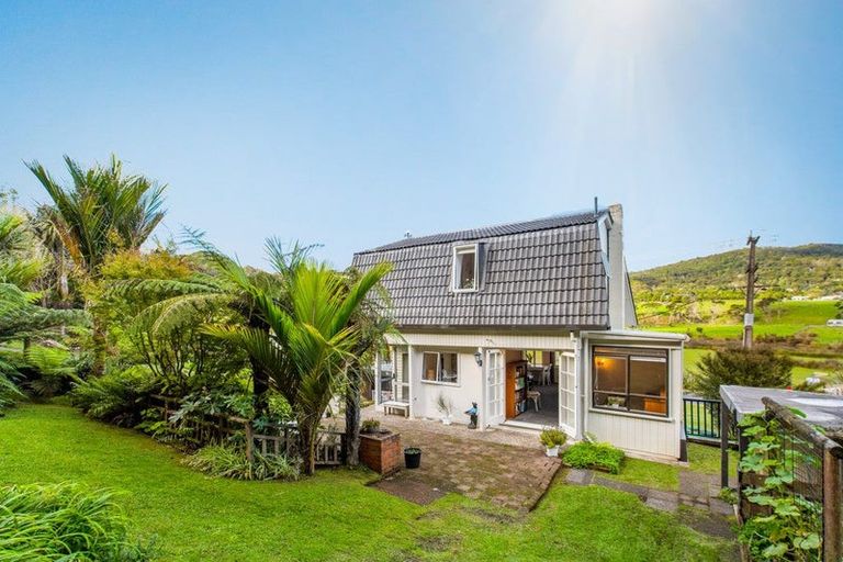 Photo of property in 15 Huia Dam Road, Huia, Auckland, 0604