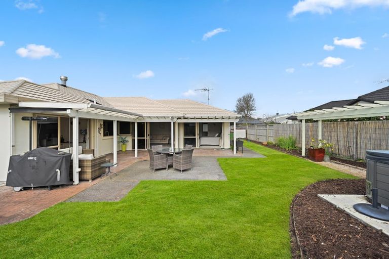 Photo of property in 26 Montrose Crescent, Huntington, Hamilton, 3210