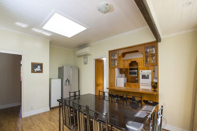 Photo of property in 16a Wedgewood Grove, Raumati Beach, Paraparaumu, 5032