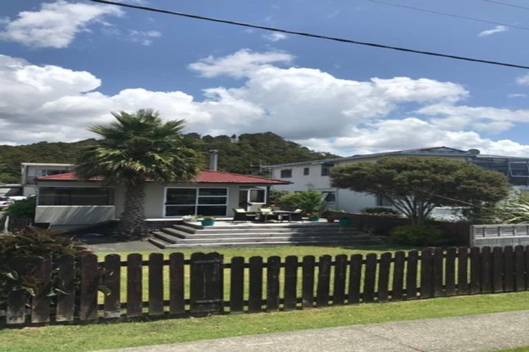 Photo of property in 1969 Ngunguru Road, Ngunguru, Whangarei, 0173