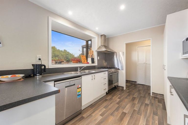 Photo of property in 380 Mairehau Road, Parklands, Christchurch, 8083