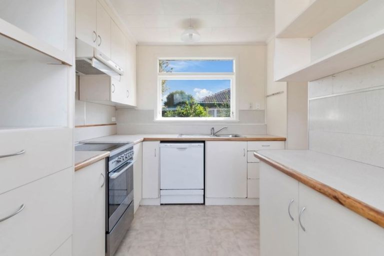 Photo of property in 3 Glenfield Road, Owhata, Rotorua, 3010