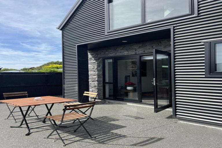 Photo of property in 17 Shearer Avenue, Papanui, Christchurch, 8052