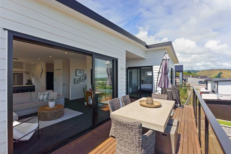 Photo of property in 6 Wilson Way, Waikanae, 5036