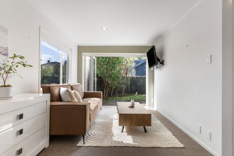 Photo of property in 7 Paris Place, Birkenhead, Auckland, 0626