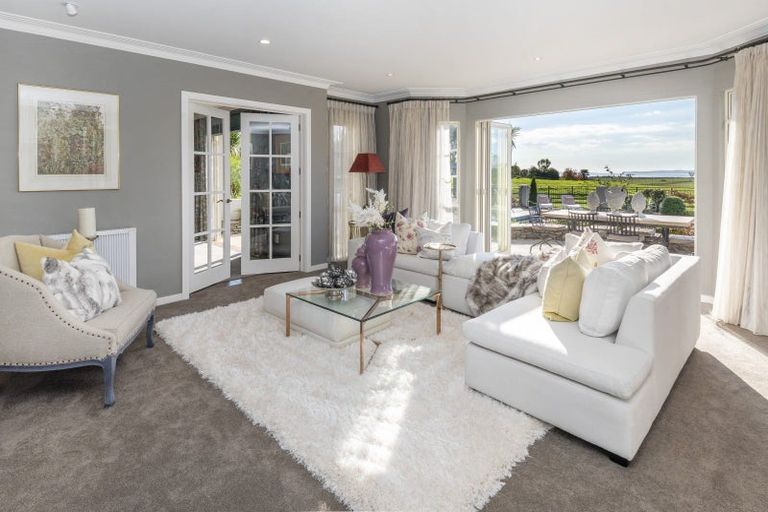 Photo of property in 38 Porterfield Road, Whitford, Howick, 2571