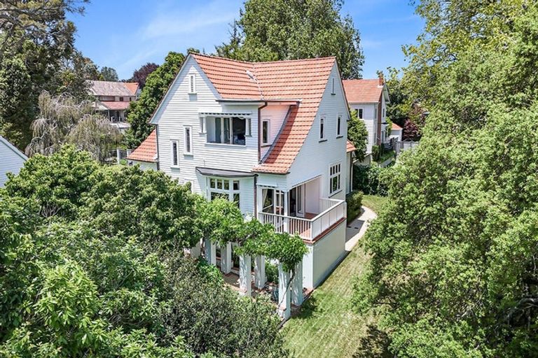 Photo of property in 301 River Road, Claudelands, Hamilton, 3214