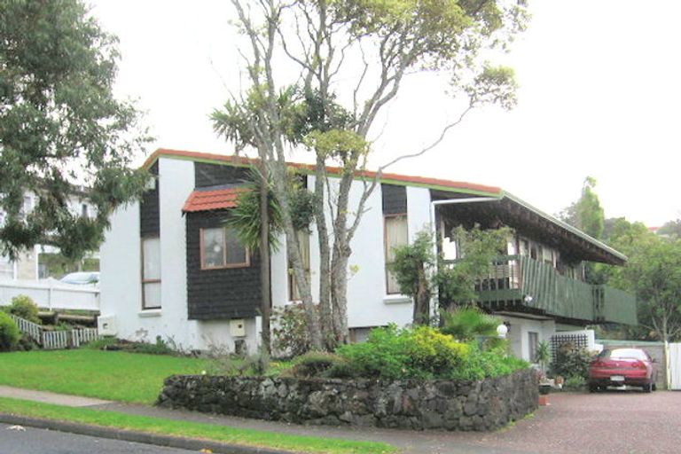 Photo of property in 25 Maxwelton Drive, Mairangi Bay, Auckland, 0630