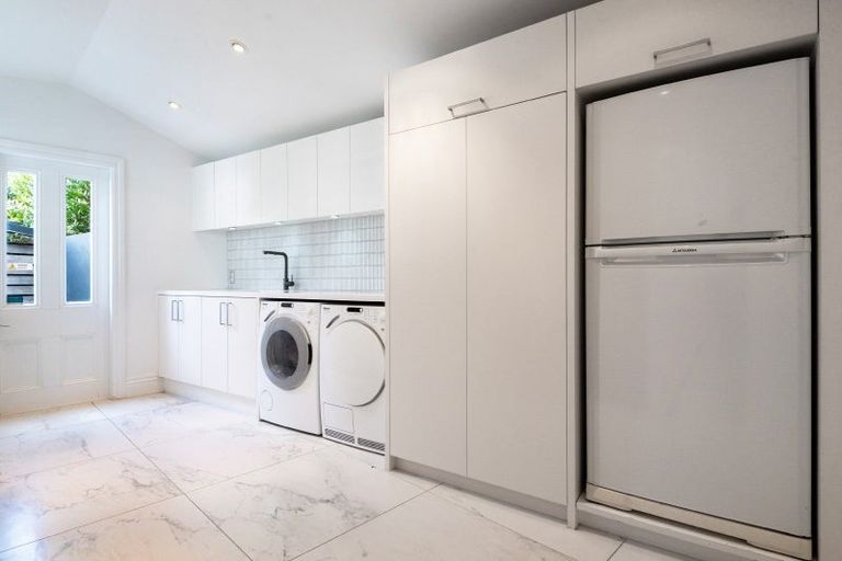 Photo of property in 30 Vine Street, Saint Marys Bay, Auckland, 1011