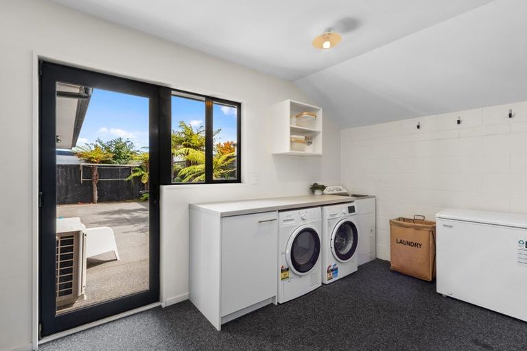 Photo of property in 3/83 Grafton Street, Waltham, Christchurch, 8011